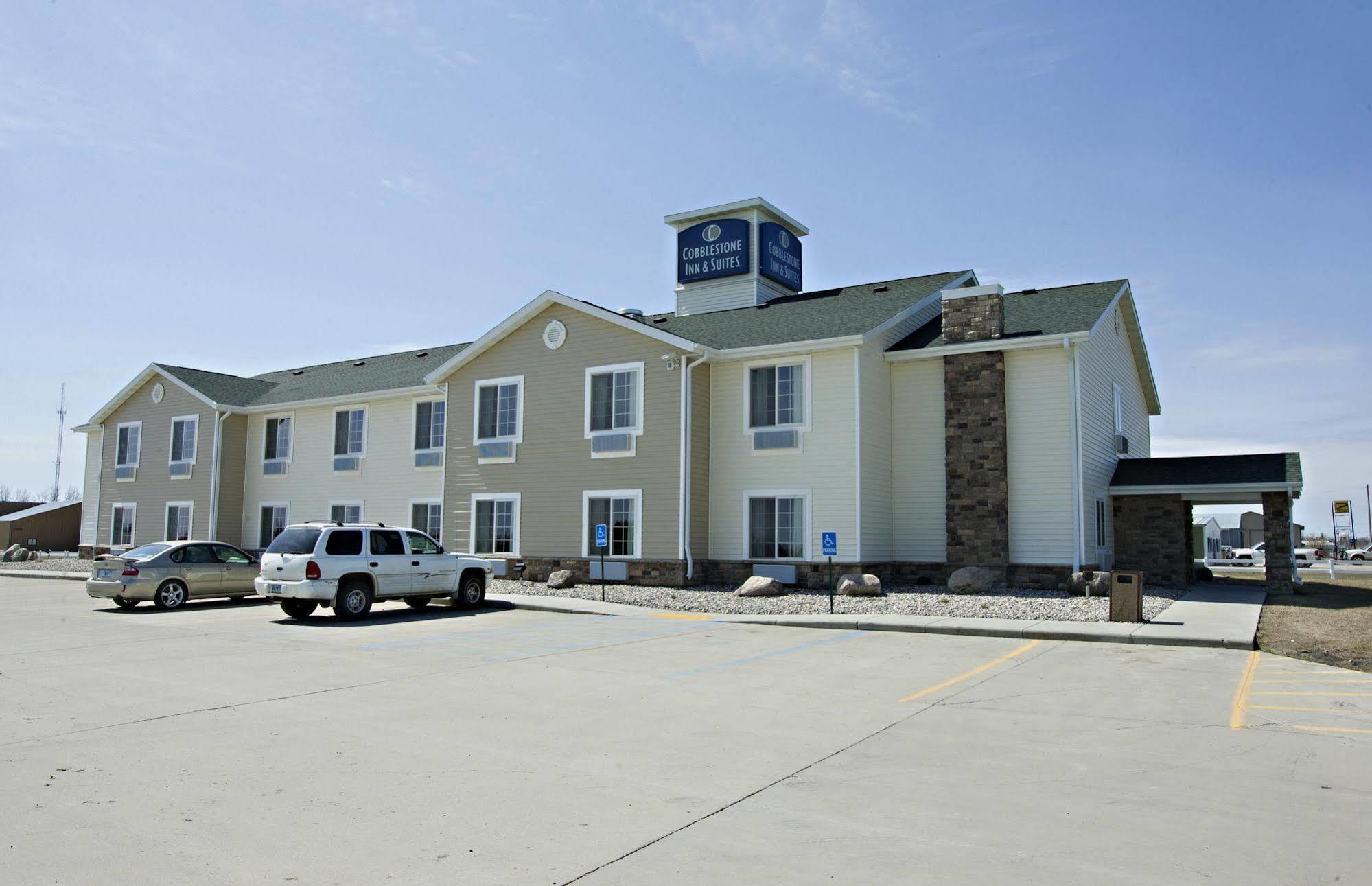 Cobblestone Inn & Suites - Langdon Exterior foto